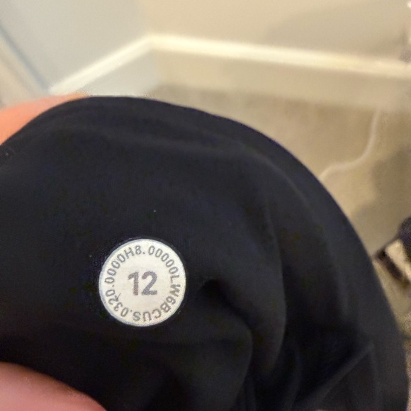 Lululemon Fast and Free High-Rise Crop 19” 5 Pocket Size 12 Black - Picture 4 of 4